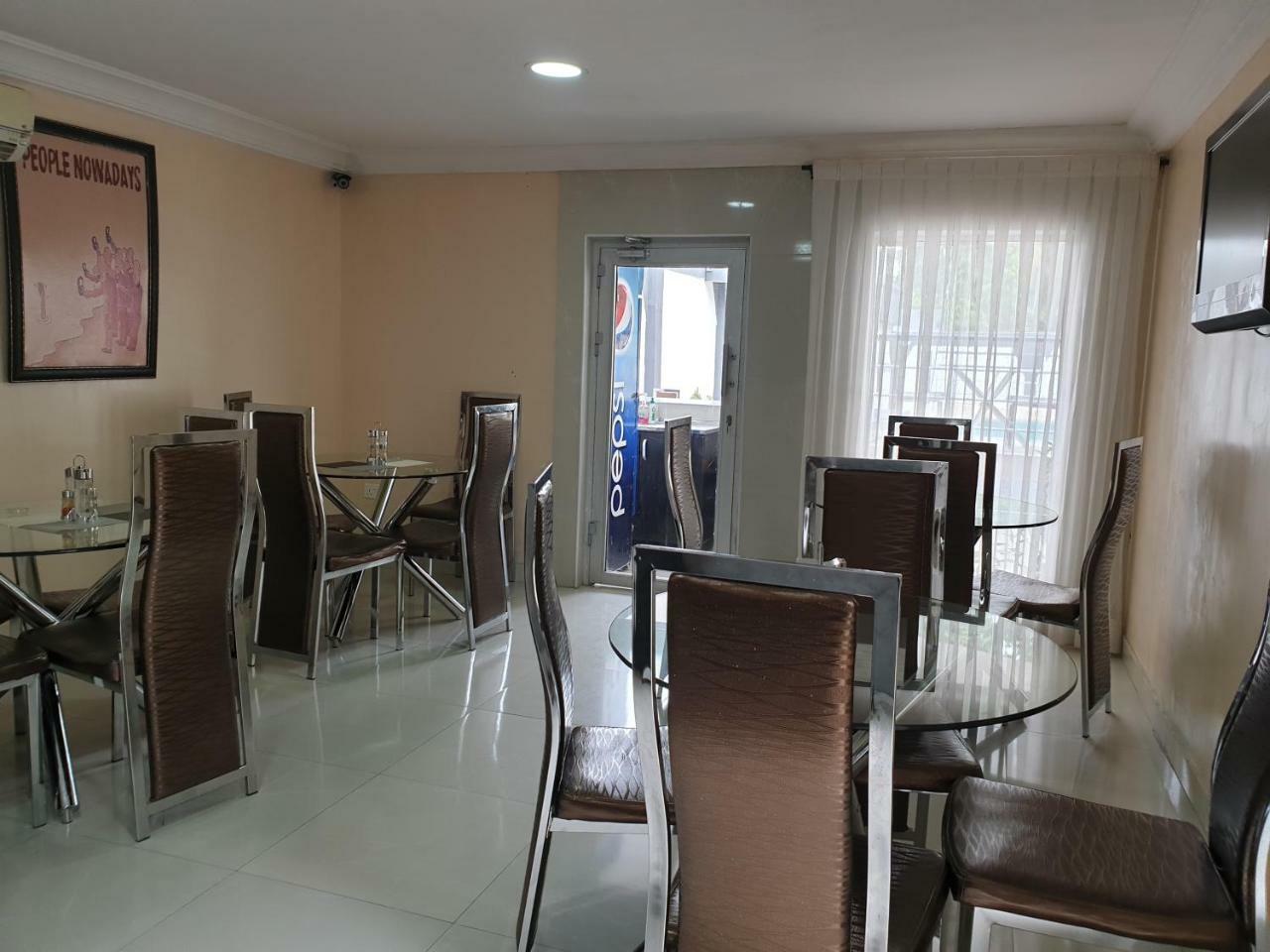 Primal Aparthotel Ikoyi Lagos Eksteriør bilde