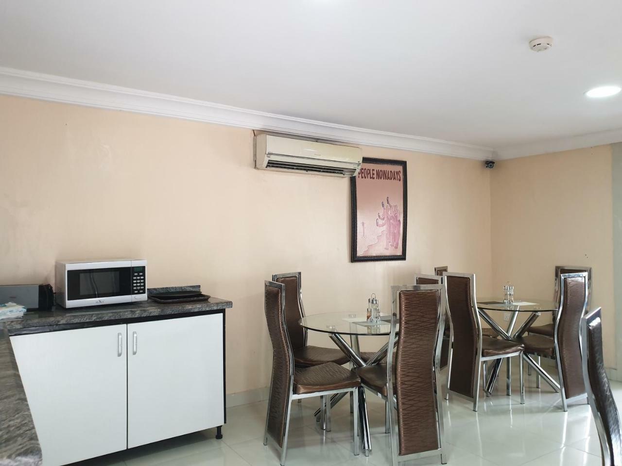 Primal Aparthotel Ikoyi Lagos Eksteriør bilde